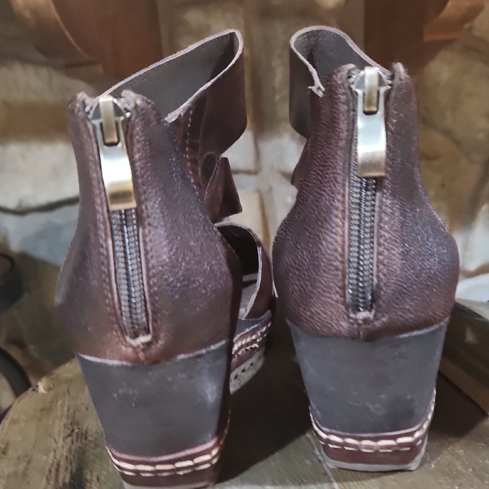 Antelope - Trianna Ladies Sandals Size 37, Coffee Leather - Picture 3 of 7